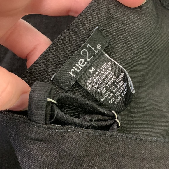 LBD w/ Buttons! - Picture 3 of 3